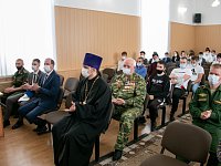 Проводили в армию ребят