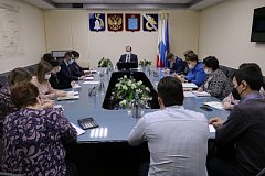 Рабочее совещание по вопросу реконструкции, ремонта и оснащения детской модельной библиотеки в р.п.Татищево