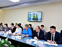 Заседание межведомственной комиссии по работе с детьми и молодежью