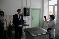 Работе учреждений социальной сферы - особое внимание