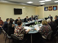 П.В.Сурков провел рабочее совещание по вопросу организации дорожной деятельности, ремонту, реконструкции и строительству дорог в р.п.Татищево
