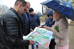 Выездное совещание на месте строительства сквера «Центральный»