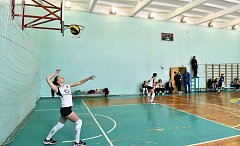Второй игровой день Соревнований на Кубок главы Татищевского муниципального района по волейболу среди мужских и женских команд сезона 2022 года