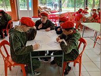Юнармейцы Татищевского лицея заняли второе место в региональном этапе "Зарницы 2.0"