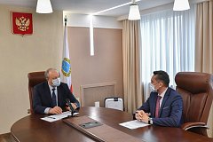Губернатор Валерий Радаев провёл встречи с главами Красноармейского и Новоузенского районов
