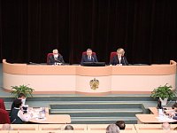 Александр Романов открыл очередное, 65-е, заседание областной Думы