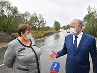 Валерий Радаев ознакомился с ремонтом дорог и благоустройством в пос. Лысые горы