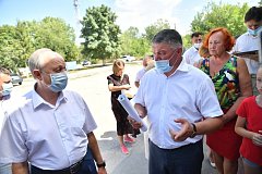 Глава региона поставил ряд задач по развитию пос.Клены Вольского района