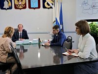 С вопросами - к главе района
