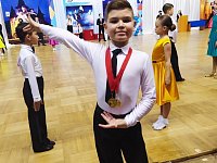 На областном турнире по спортивным бальным танцам