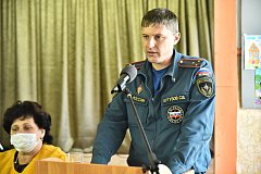 Встреча главы района П.В.Суркова с жителями прошла в п.Тимирязевский