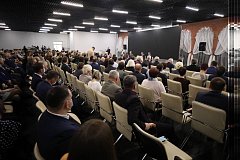 Главе района П.В.Суркову вручена Благодарность за многолетний  и добросовестный труд