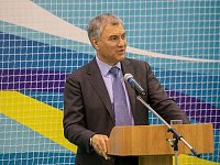 Володин: необходимо не только делать новые тротуары, но и исправлять появляющиеся недочеты