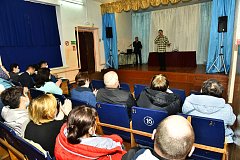 Глава Татищевского района П.В.Сурков провел встречу с жителями  села Большая Федоровка 