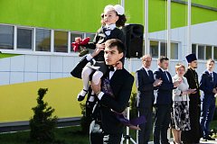 Последний звонок  для выпускников Татищевского лицея