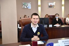 Губернатор Валерий Радаев провел встречу с призером международной премии «МЫ ВМЕСТЕ» Денисом Родичевым