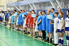 Торжественная церемония открытия  соревнований на Кубок главы  Татищевского муниципального района по волейболу среди мужских и женских команд сезона 2022 года