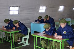 Команды Татищевского района - победители  зонального этапа военно-спортивной игры "Зарница 2.0" 