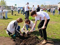 "Аллея выпускников" в р.п.Татищево