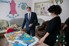 Работе учреждений социальной сферы - особое внимание