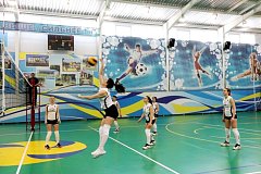 Четвертый день соревнований  на Кубок главы  по волейболу среди мужских и женских команд  сезона 2022 года