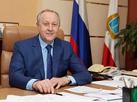 Валерий Радаев – об изменении оплаты труда непедагогических работников школ и детских садов