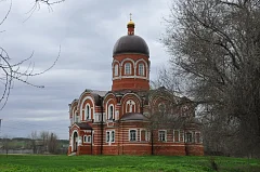 Глава Татищевского района П.В.Сурков провел встречу с жителями села Сокур