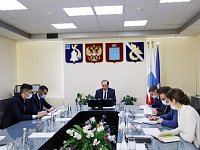 Глава Татищевского района П.В.Сурков провел рабочее совещание с должностными лицами и руководителями органов администрации района по вопросу финансирования предстоящих строительных работ, запланированных на текущий год